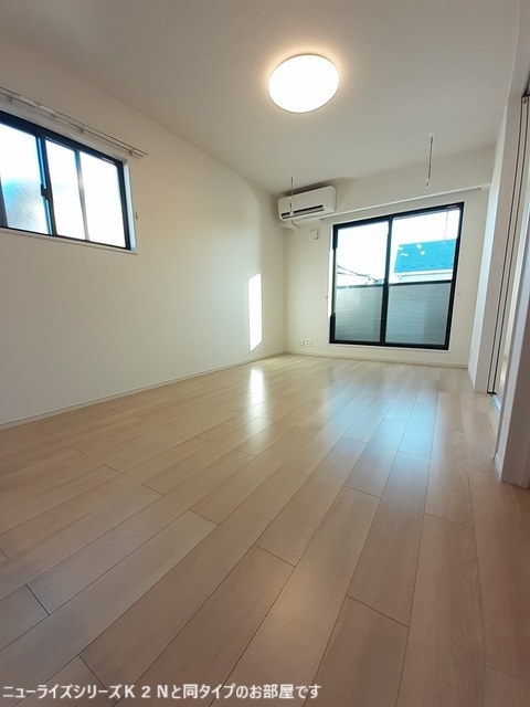 居室・リビング　同仕様