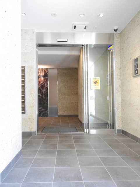 セキュリティ　安心・安全なオートロック完備