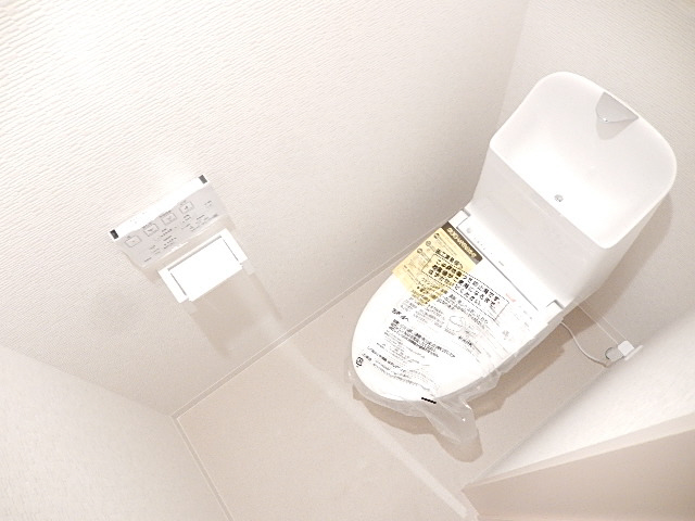 トイレ　同シリーズの画像参照