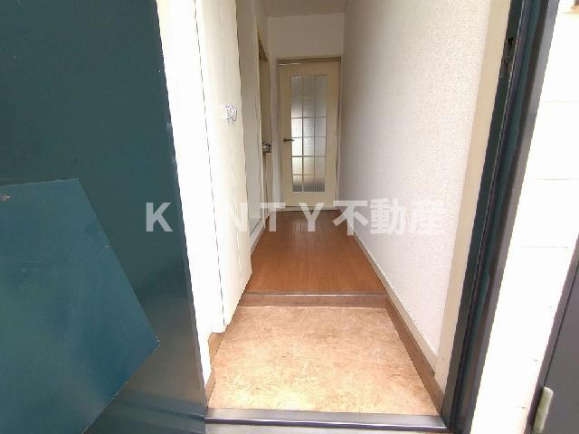 玄関　明るい玄関です