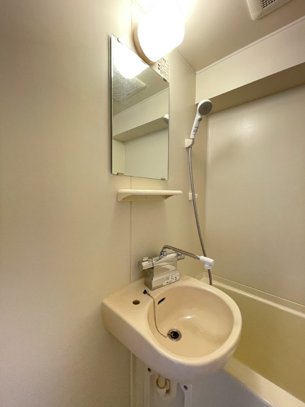 洗面設備　※別号室写真使用