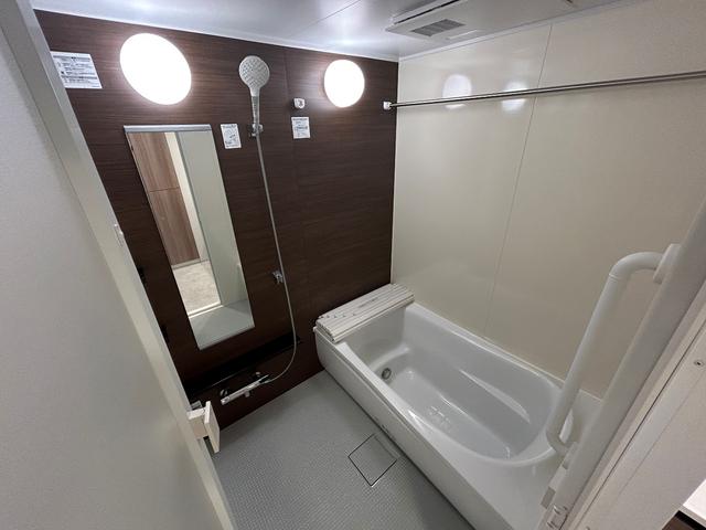 バス・シャワールーム