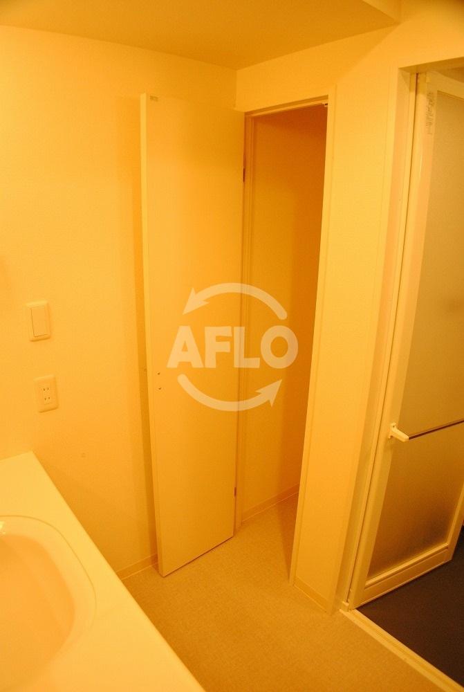 収納　アーデンタワー福島ウエスト　収納