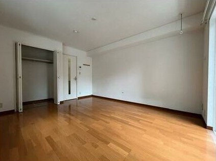 居室・リビング　※別部屋参考写真