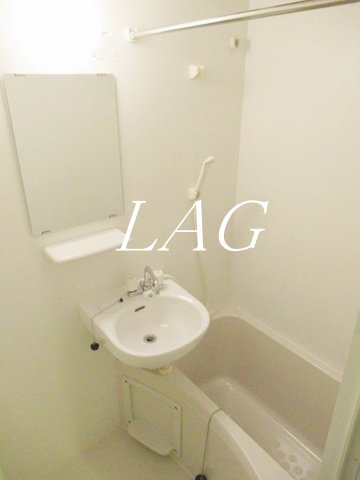 バス・シャワールーム　お風呂です。