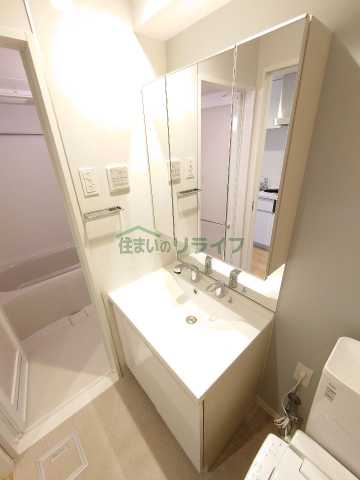 洗面設備　ラティエラ練馬