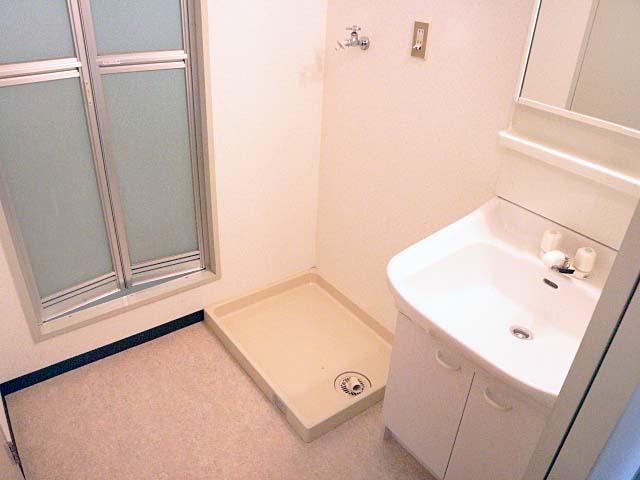 ロイヤルコーポ姫路栗山町の内装写真