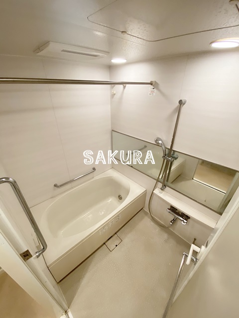 バス・シャワールーム　日々の疲れを癒すお風呂です♪