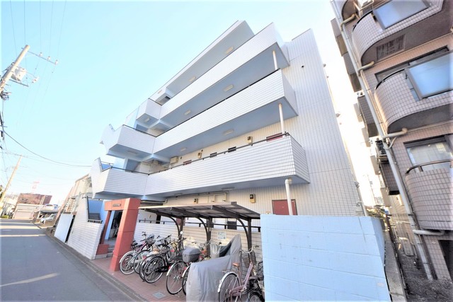 建物外観　～鉄筋コンクリート造のマンションです～