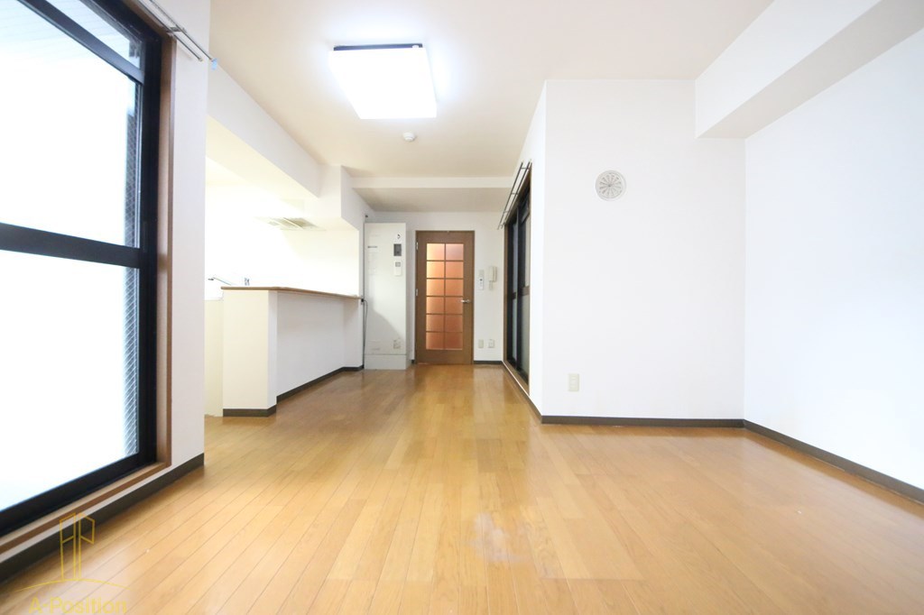 居室・リビング　東和ビル