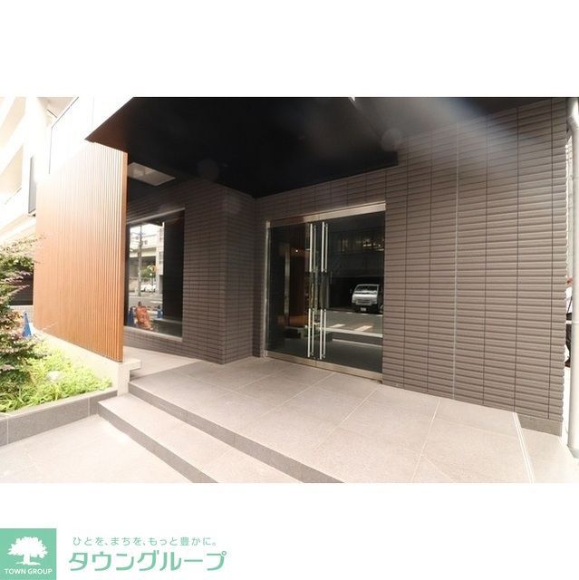 エントランス　エントランス