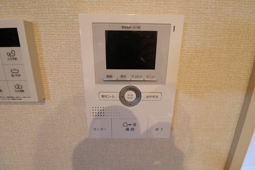 セキュリティ　モニター付きインターホン