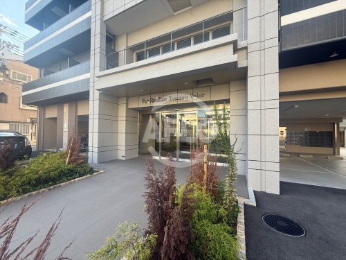 エントランス　フォーリアライズ天王寺ヴァロール