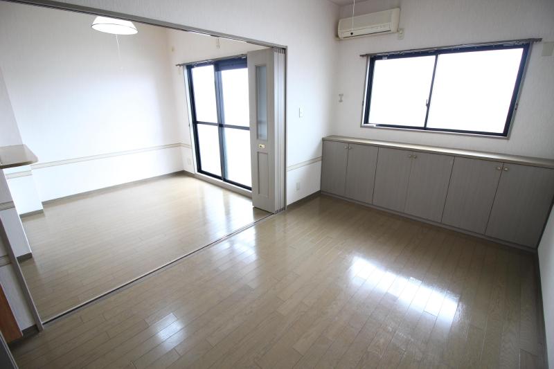 その他設備　洋室のエアコン