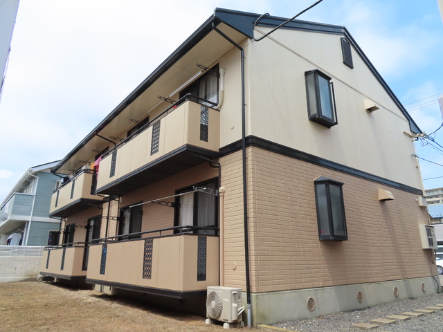 建物外観　２０２１年７月撮影