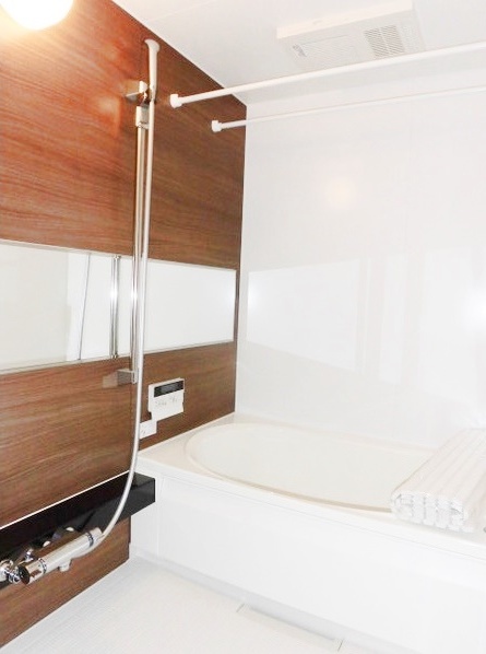 バス・シャワールーム　日々の疲れを癒すお風呂です♪