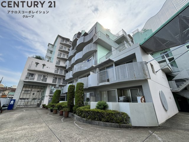 建物外観　オートロック・エレベーター付き・デザイナーズマンション！