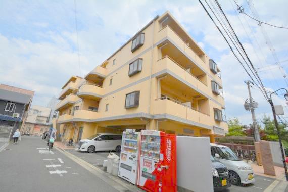 建物外観　綺麗な外観の素敵なお部屋があなたを待っています。