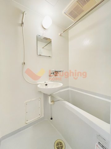 バス・シャワールーム　ゆったり過ごせるお風呂です