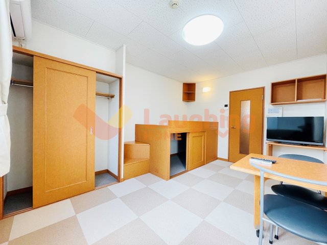 居室・リビング　居間です