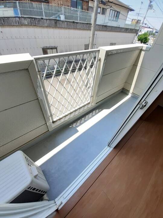 バルコニー　バルコニー