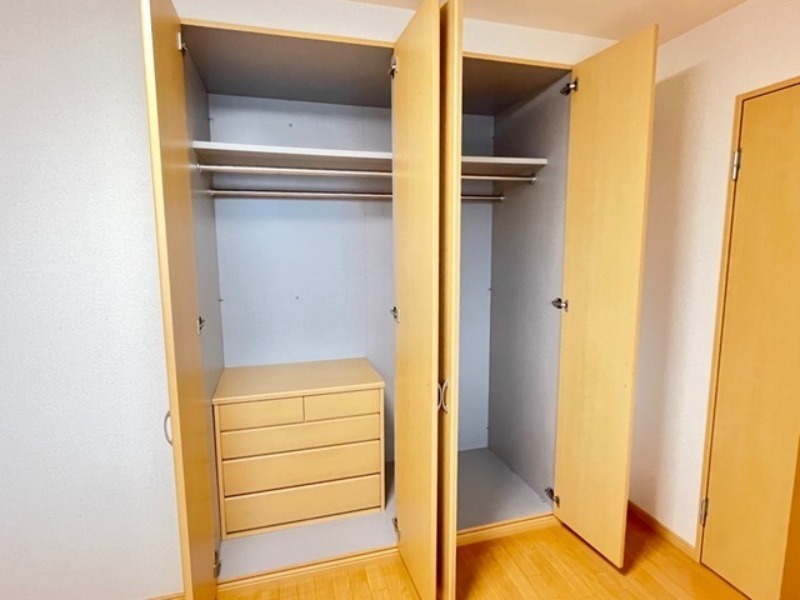 収納　図面と現状に相違がある場合には現状を優先