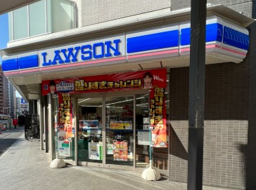 コンビニ　ローソン台東浅草三丁目店（コンビニ）まで214m