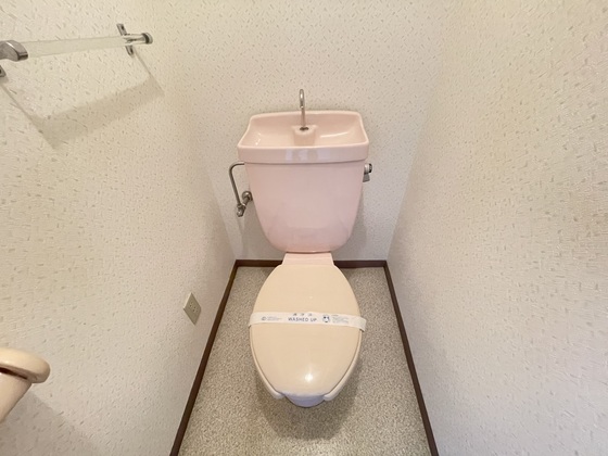 トイレ　※別部屋の写真です