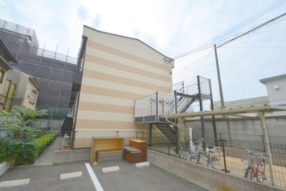 建物外観　綺麗な外観の素敵なお部屋があなたを待っています。