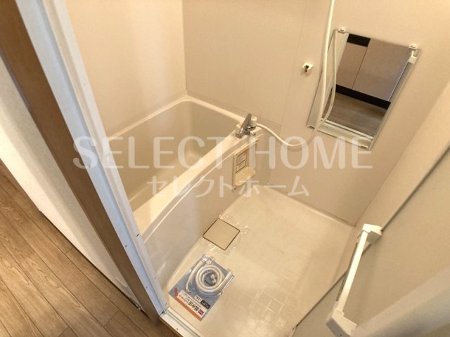 バス・シャワールーム　ゆったり過ごせるお風呂です