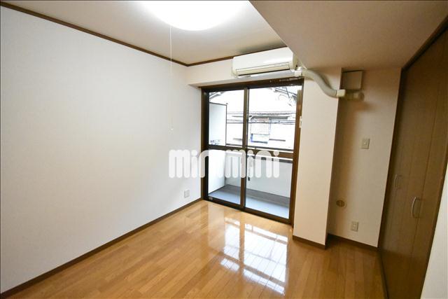 居室・リビング　きれいな室内で快適に生活できます