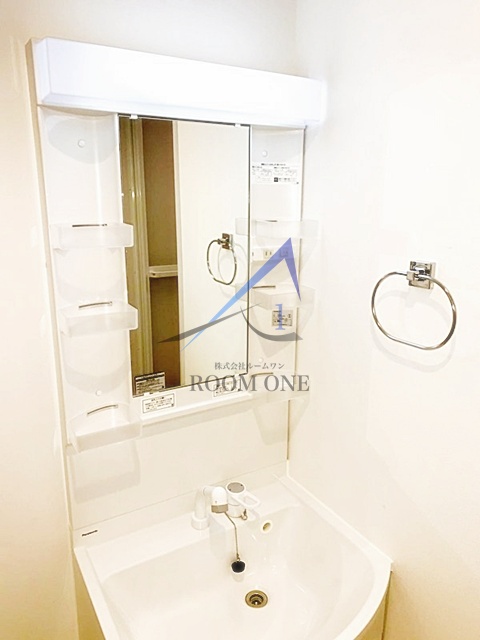 洗面設備　洗面台です。