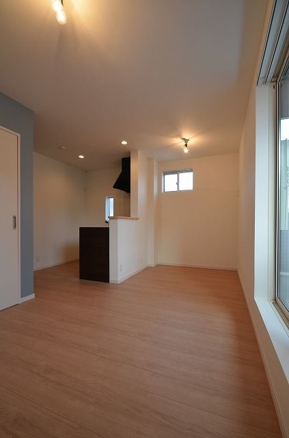 その他部屋・スペース　【リビングダイニング】☆ＬＤＫ１０帖☆ゆとりあるスペース☆