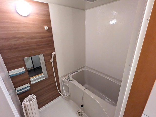 バス・シャワールーム　浴室