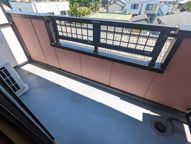 バルコニー　バルコニー