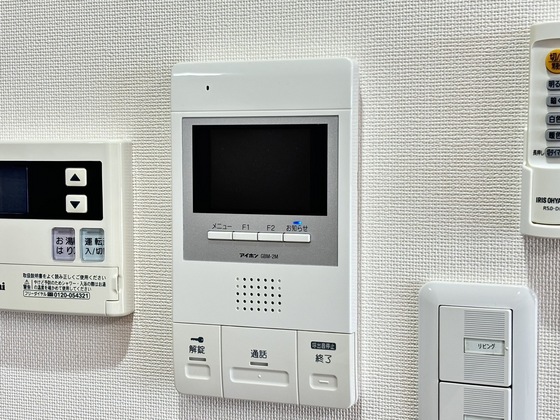 セキュリティ　カメラ付きインターホン