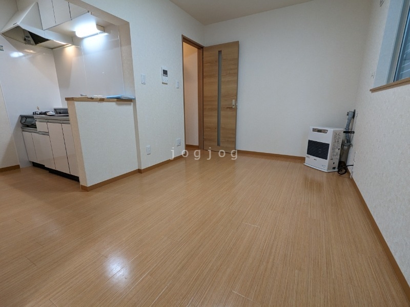 居室・リビング　内装