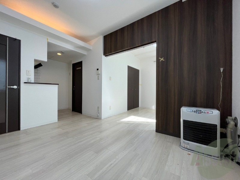 居室・リビング　広くてキレイなお部屋が広がっていて、充実した生活が送れそう。