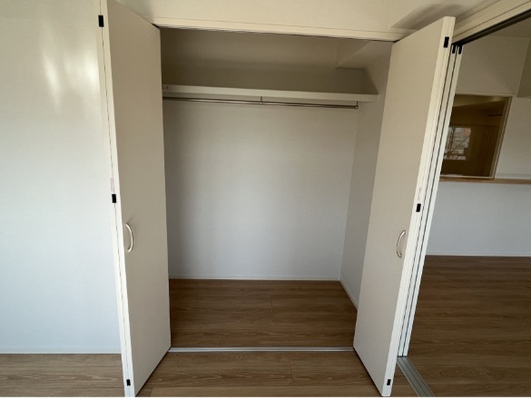 収納　お洋服が多い方でも安心の収納力