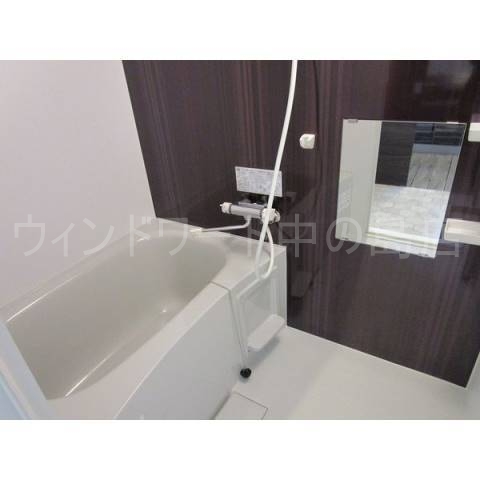 バス・シャワールーム　詳細は、ウィンドワード中の島店までご相談下さい。