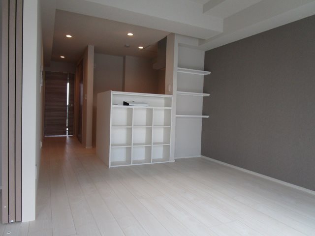 居室・リビング　画像は603号室です（参考）