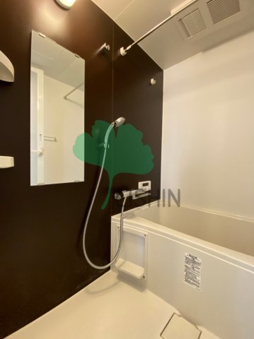 バス・シャワールーム　清潔感のある浴室です！