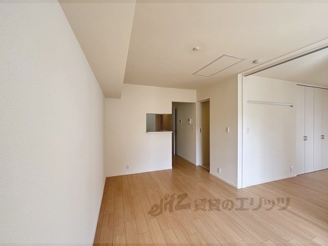 居室・リビング　リビング