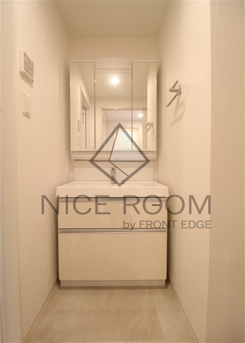 洗面設備　プレジオ難波WEST　独立洗面台