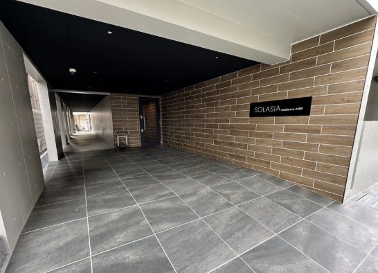 エントランス　清潔なエントランスです