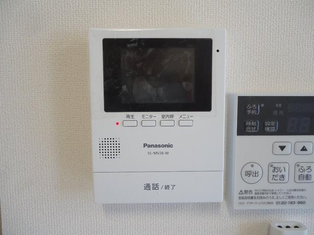 セキュリティ　モニター付きインターホン