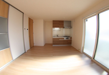 居室・リビング　こちらのリビングで趣味の時間をお楽しみください