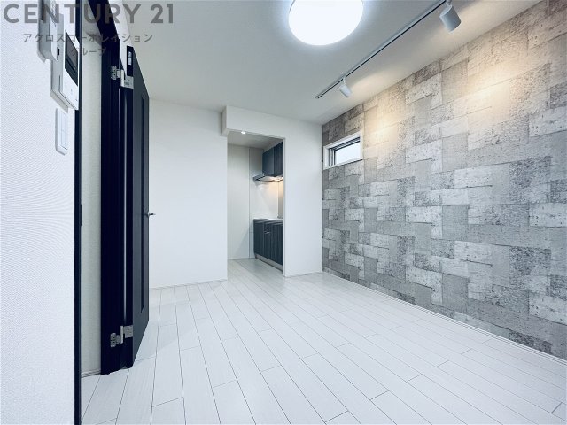 居室・リビング　２面採光のリビングで明るい！