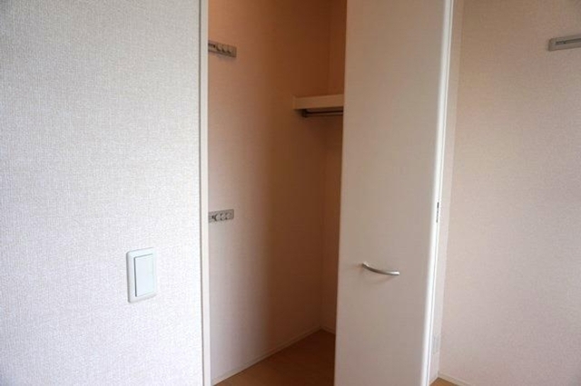 収納　クローゼット