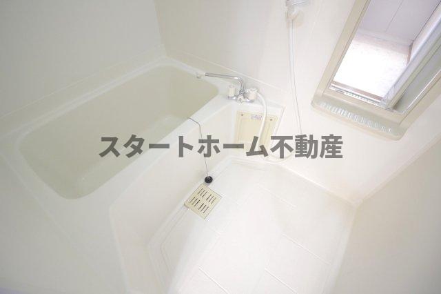 バス・シャワールーム　お風呂で日々の疲れを落としましょう